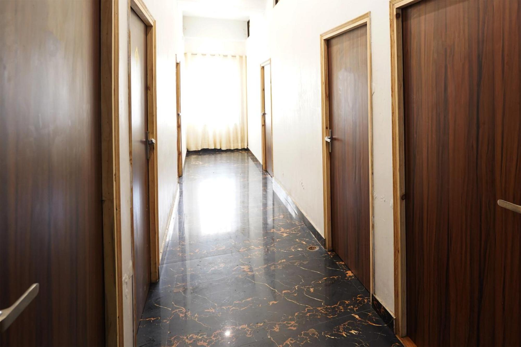 Hotel O R G Farm House Meerut Exterior foto
