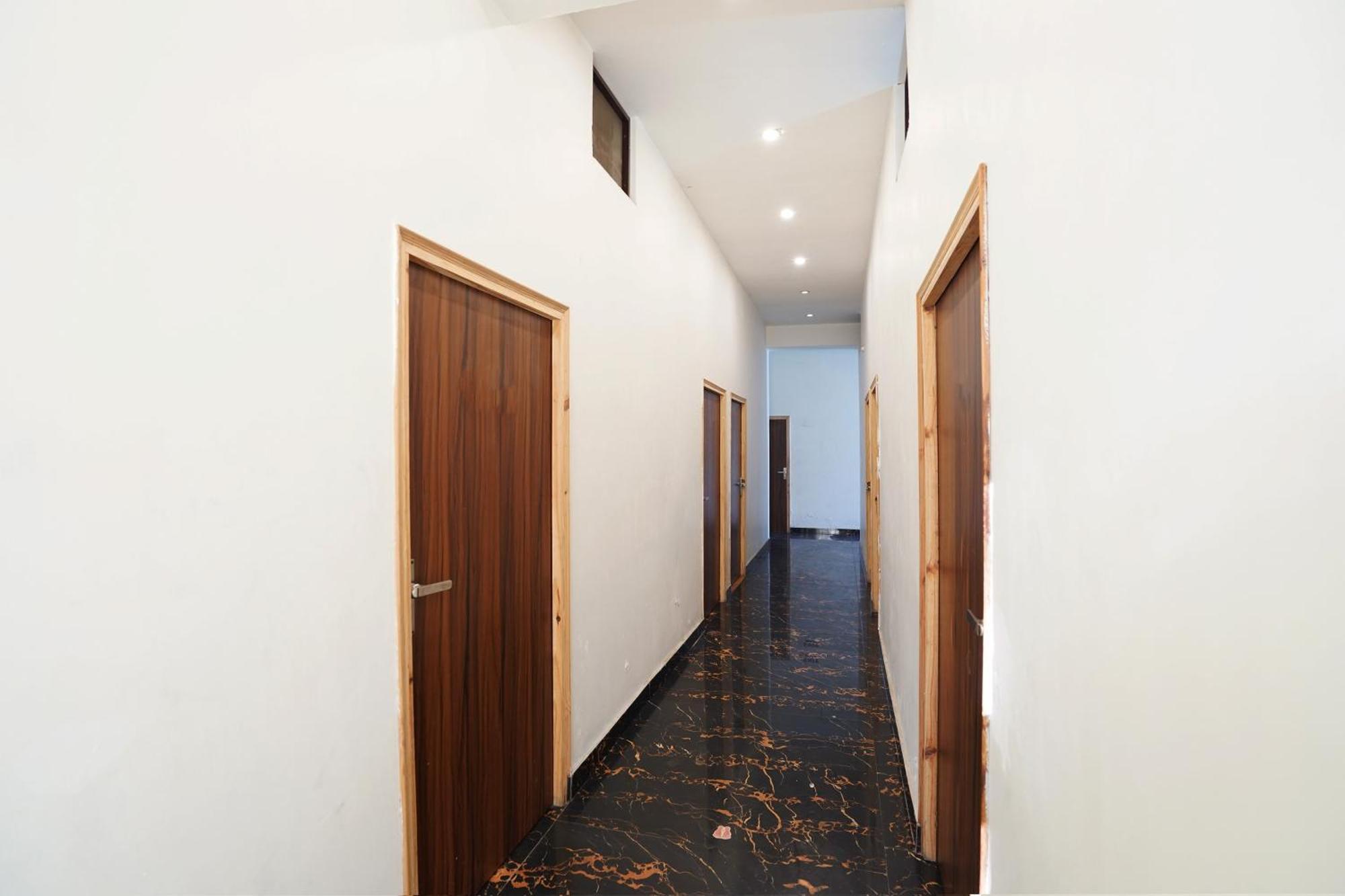 Hotel O R G Farm House Meerut Exterior foto