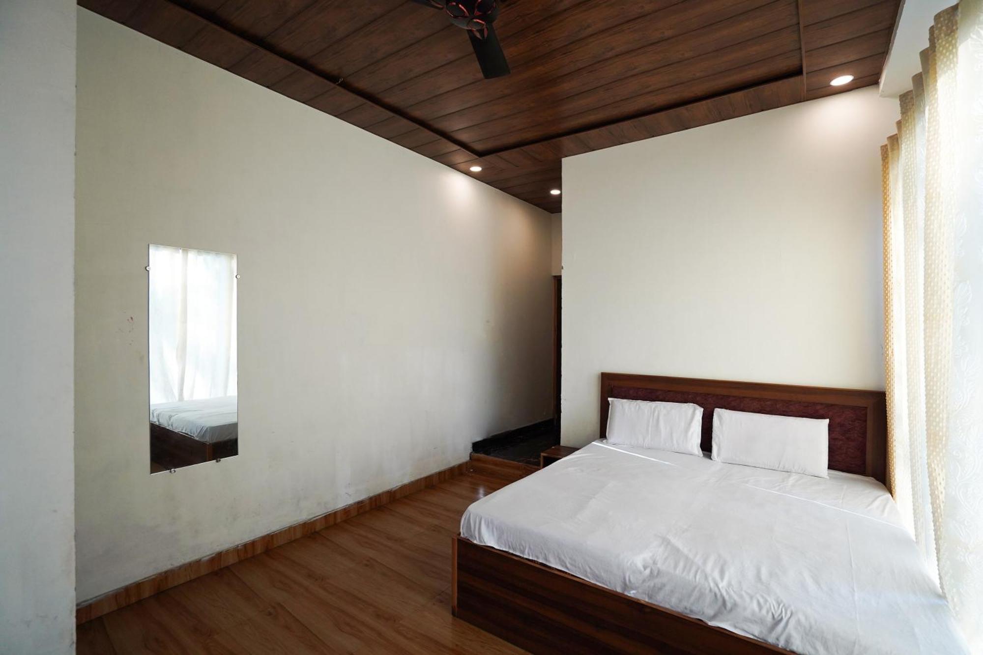 Hotel O R G Farm House Meerut Exterior foto