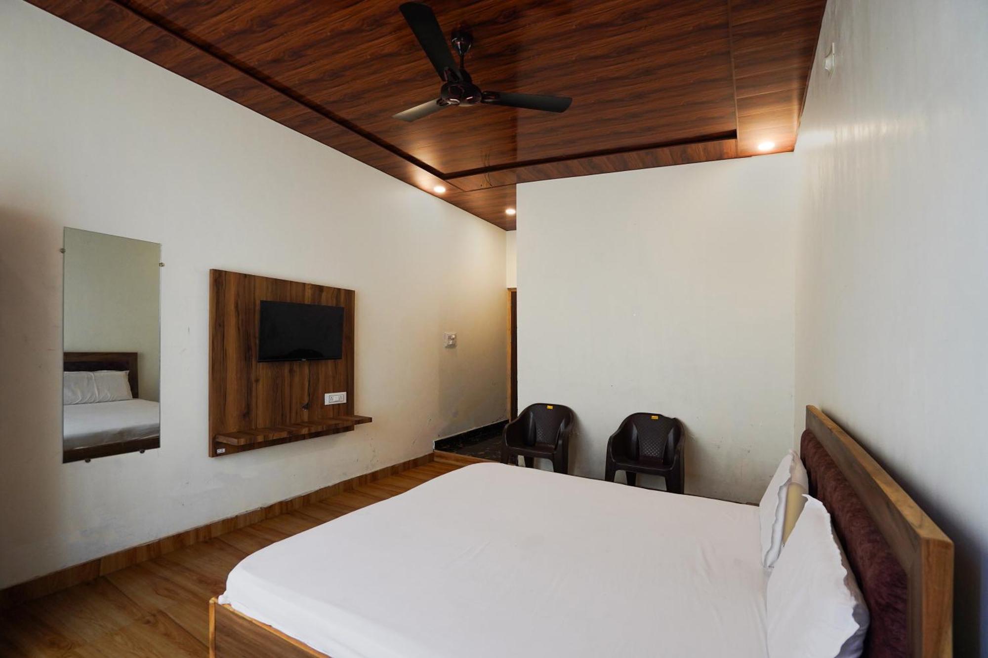 Hotel O R G Farm House Meerut Exterior foto