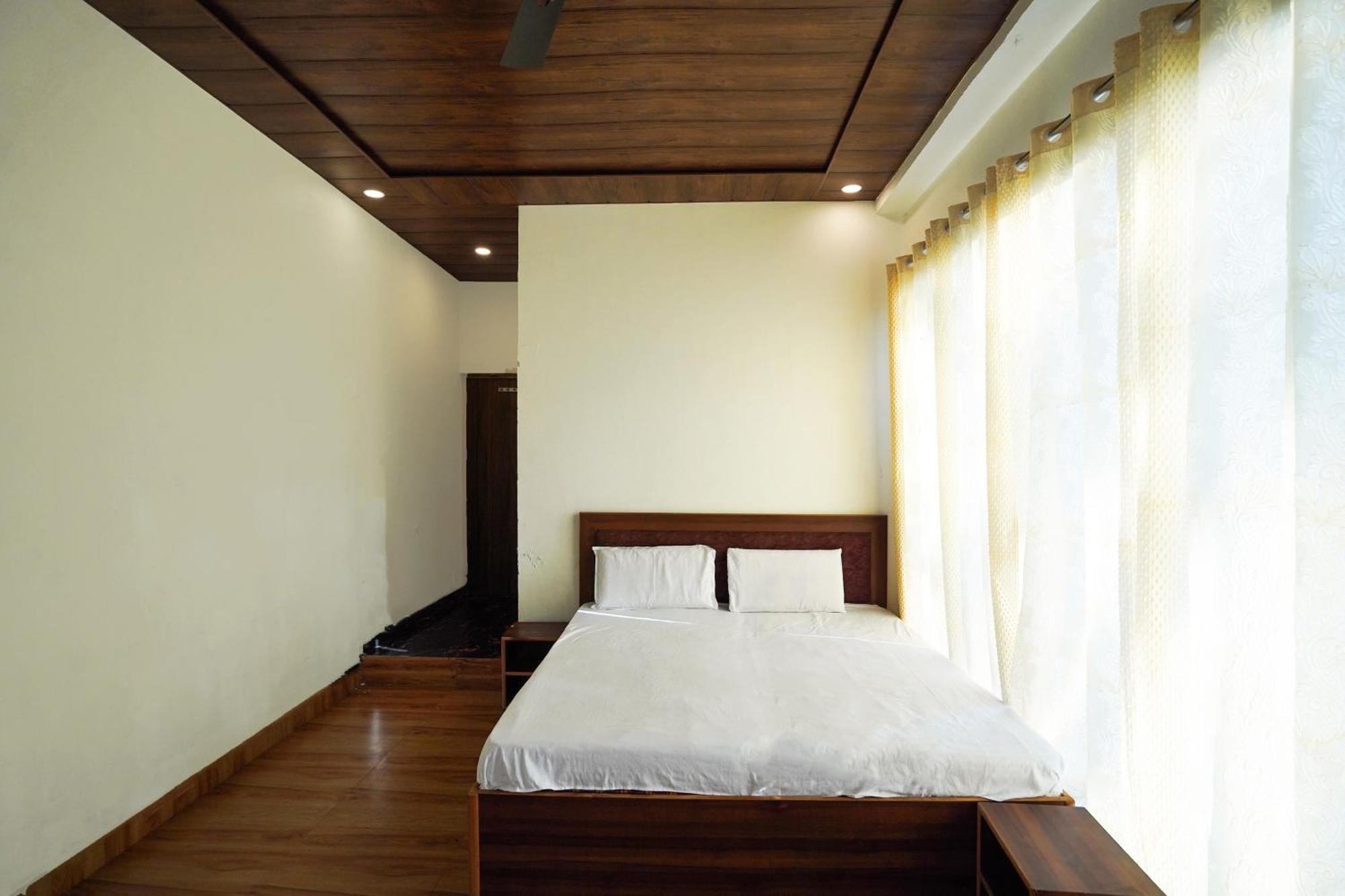 Hotel O R G Farm House Meerut Exterior foto