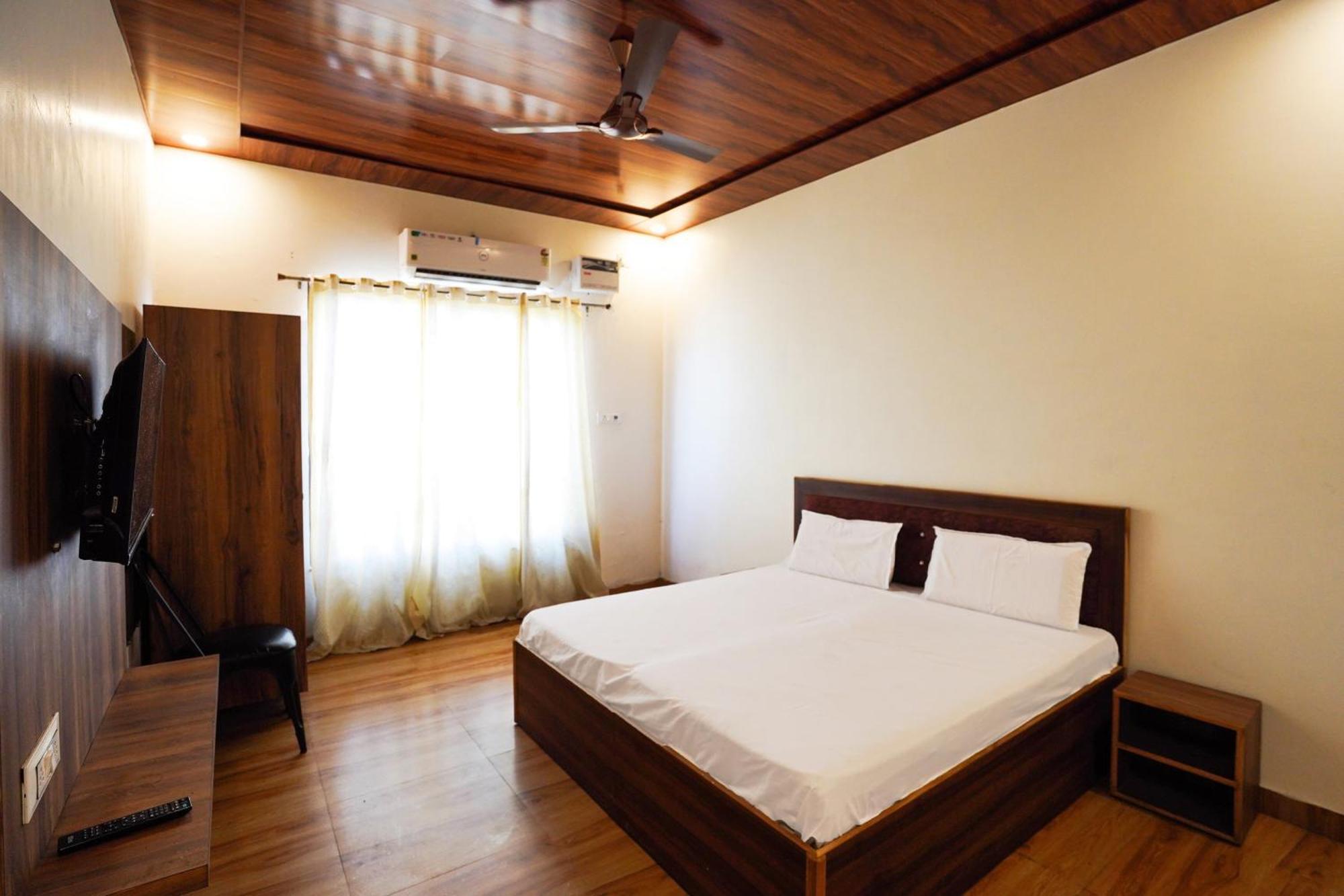 Hotel O R G Farm House Meerut Exterior foto